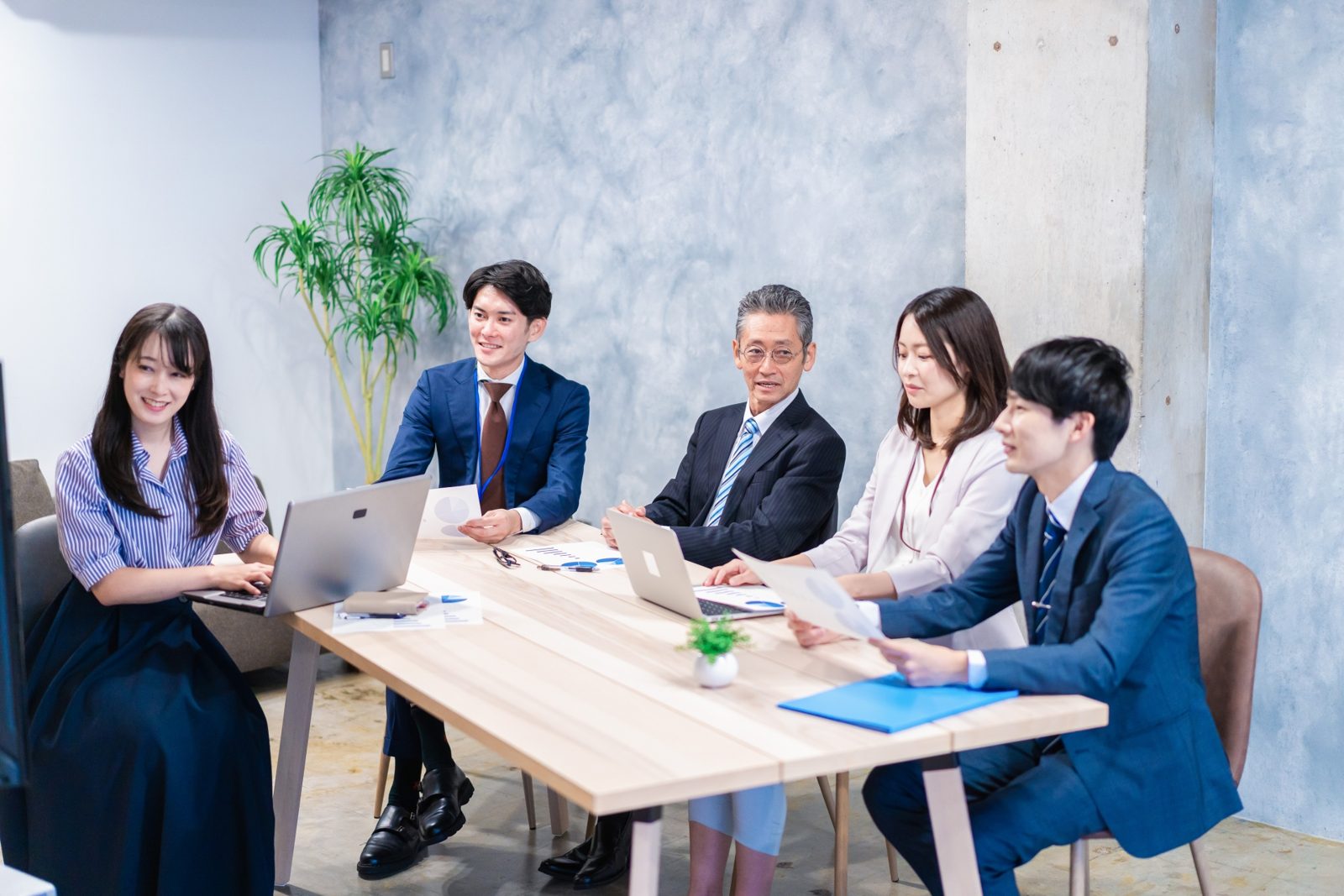 経営計画を話し合う会議